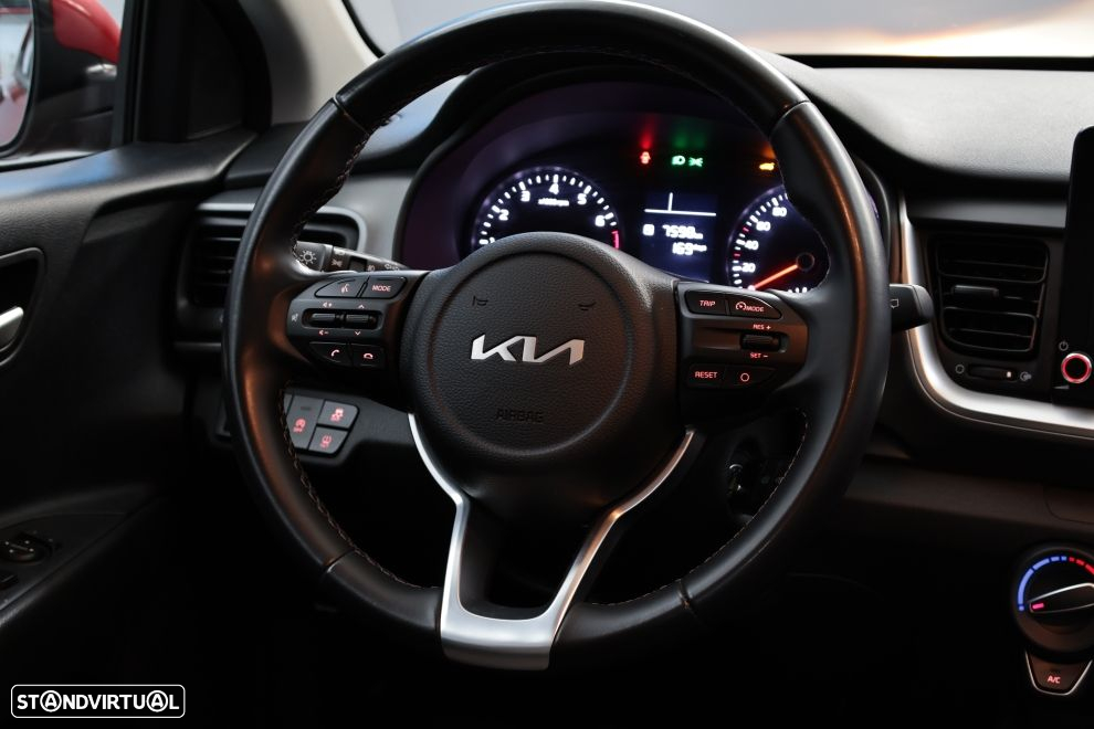 Kia Stonic 1.2 Dynamic - 18