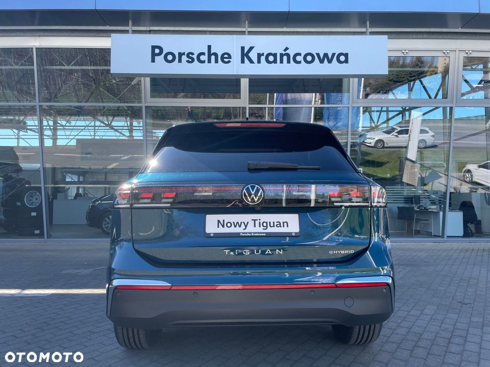 Volkswagen Tiguan - 8
