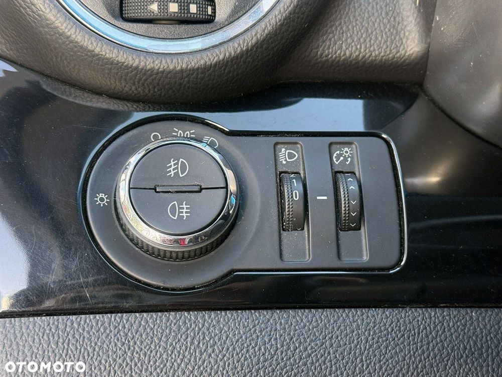 Chevrolet Orlando 1.8 LS - 13