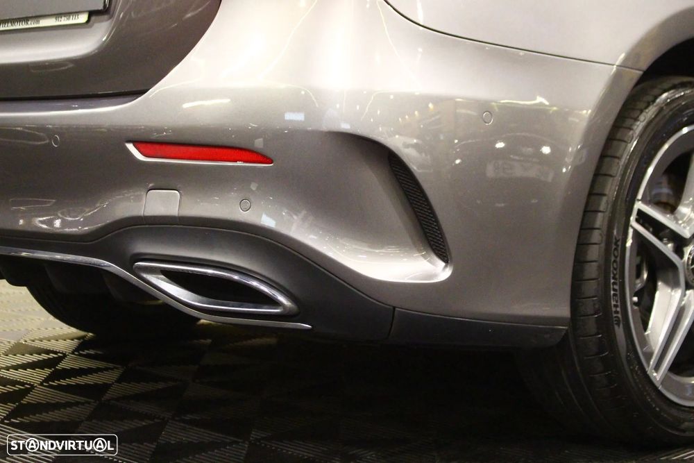 Mercedes-Benz A 250 Limousine e AMG Line - 11