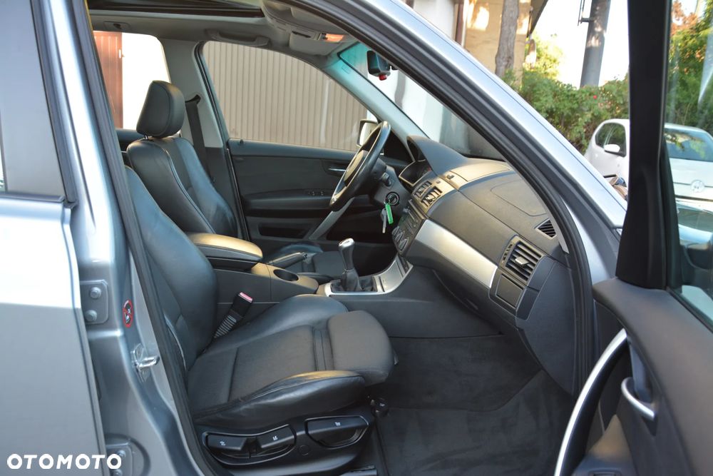 BMW X3 xDrive20i - 11