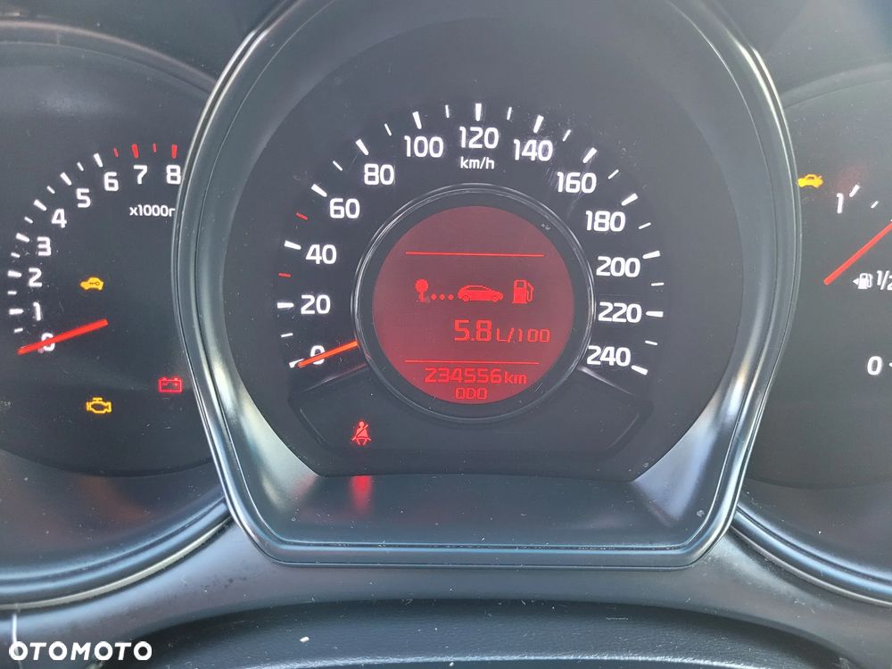 Kia Ceed 1.4 M - 11