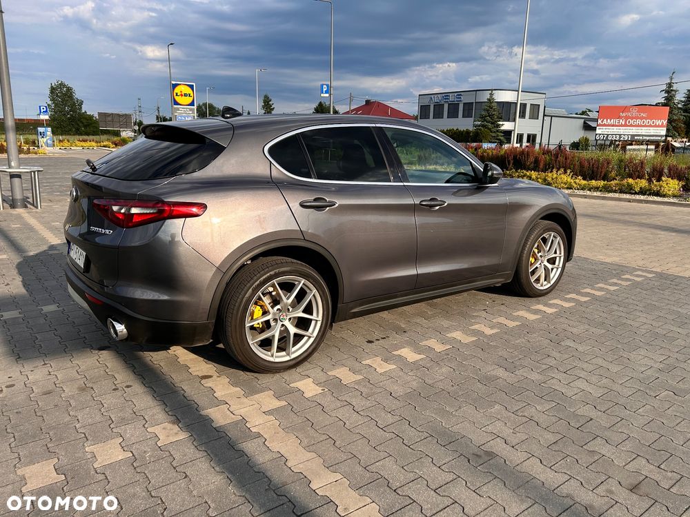 Alfa Romeo Stelvio 2.0 Turbo First Edition Q4 - 4