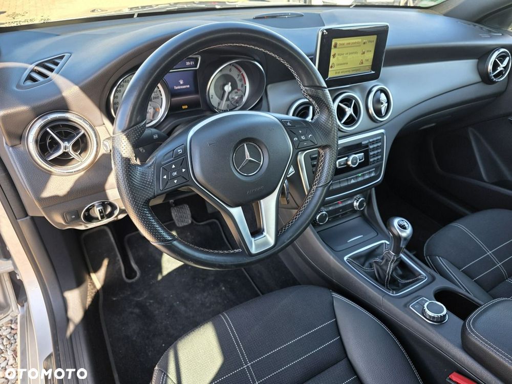 Mercedes-Benz CLA 180 - 29