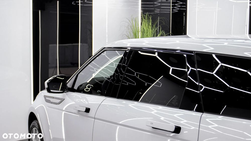 Land Rover Range Rover Evoque 2.0 P200 mHEV SE - 16
