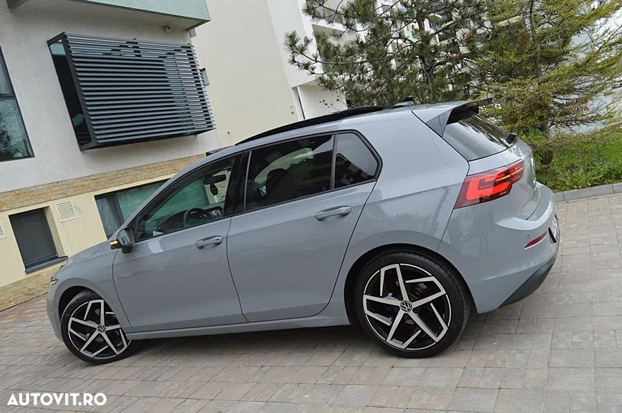 Volkswagen Golf 2.0 TDI (BlueMotion Technology) DSG Highline - 28