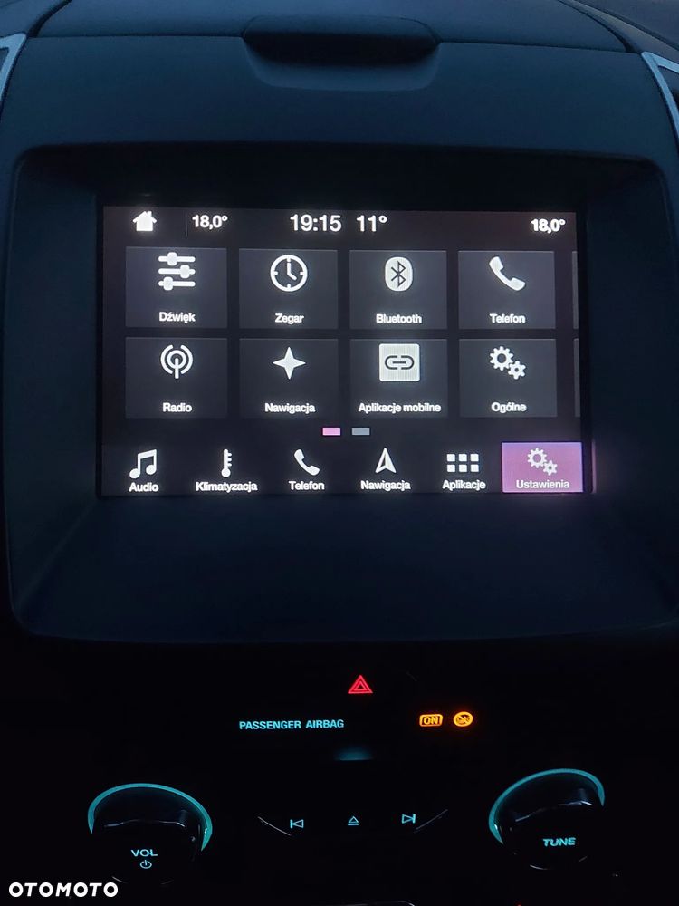 Ford S-Max 2.0 TDCi Titanium PowerShift - 25