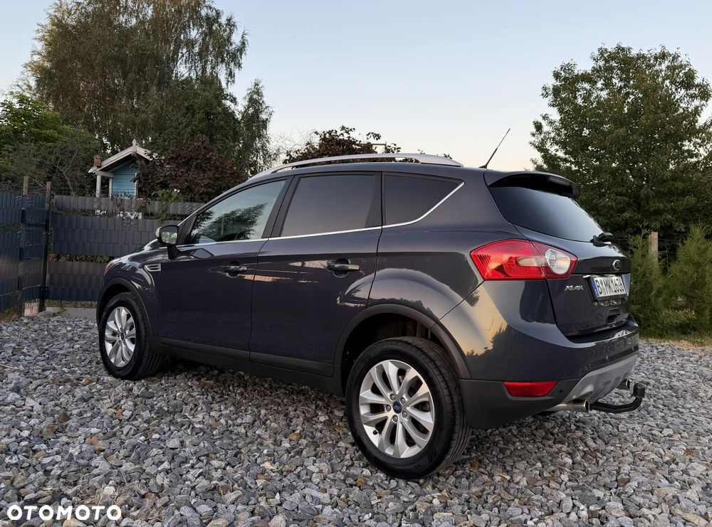 Ford Kuga 2.0 TDCi 4x4 Titanium - 16