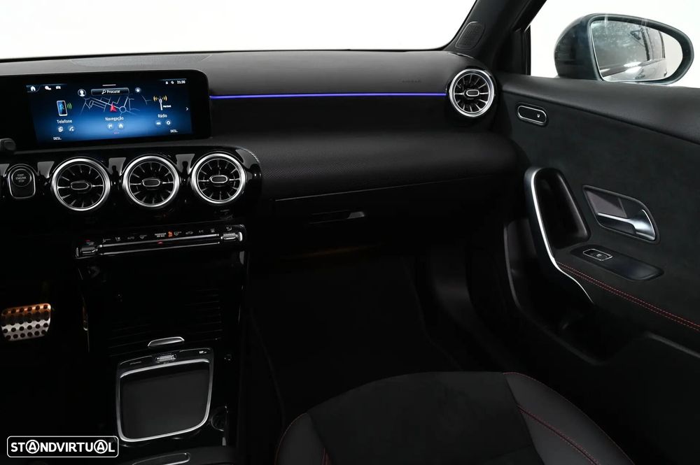 Mercedes-Benz A 250 e - 16