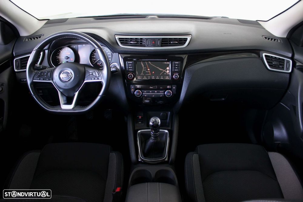Nissan Qashqai 1.5 dCi N-Connecta - 23