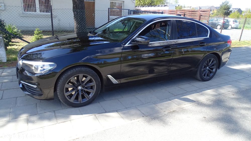 BMW Seria 5 520d xDrive Business Edition - 1