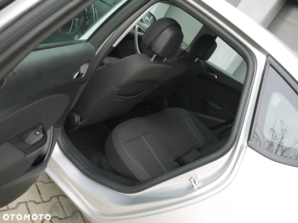 Opel Astra 1.4 Turbo Active - 15