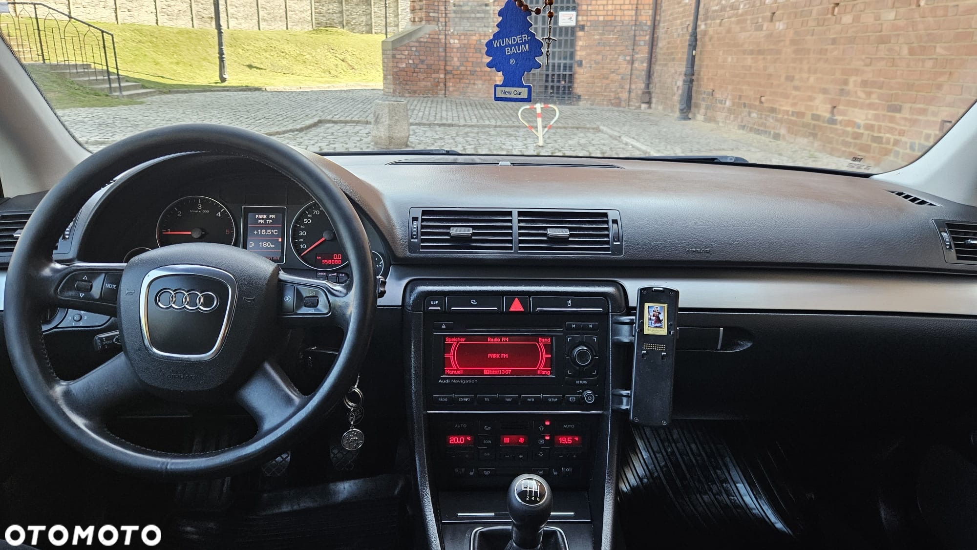 Audi A4 Avant 2.0 TDI - 5