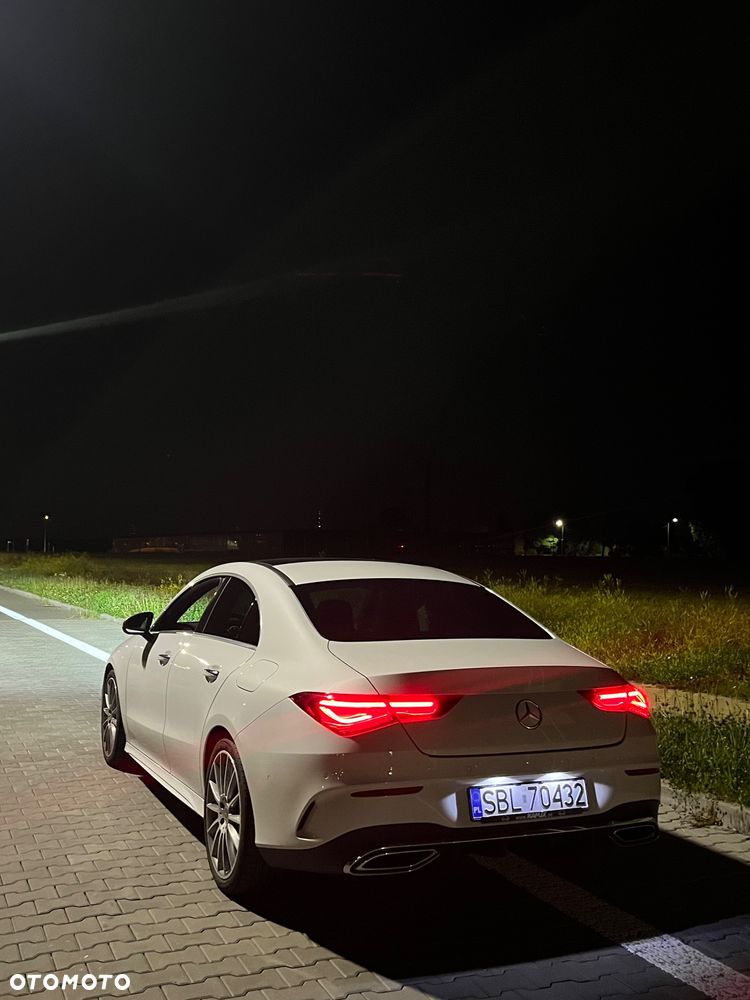 Mercedes-Benz CLA 200 d 8G-DCT AMG Line - 4