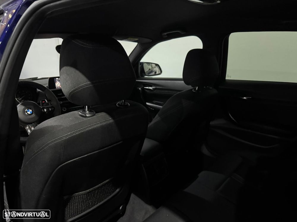 BMW 118 d Pack M - 13