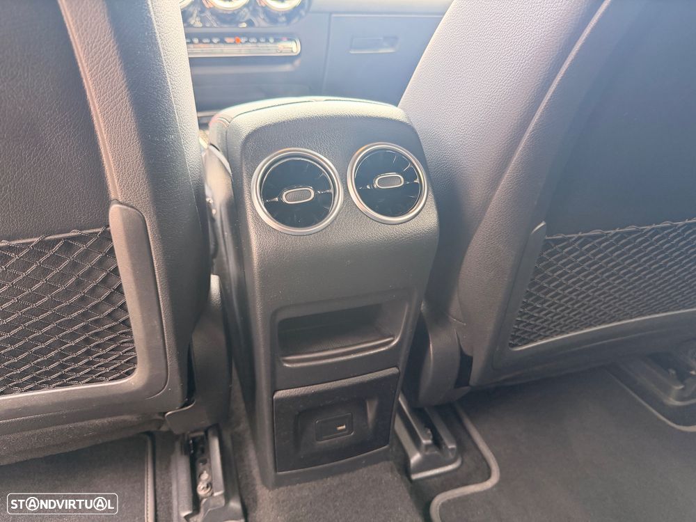 Mercedes-Benz EQA 250 AMG Line - 32