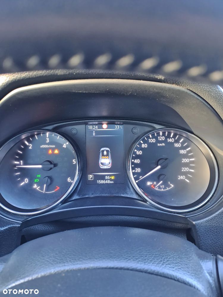 Nissan Qashqai 1.6 DCi Xtronic TEKNA - 14