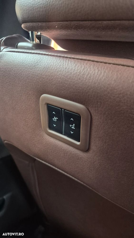 Mazda MX-30 e-SKYACTIV EXCLUSIVE-LINE - 17