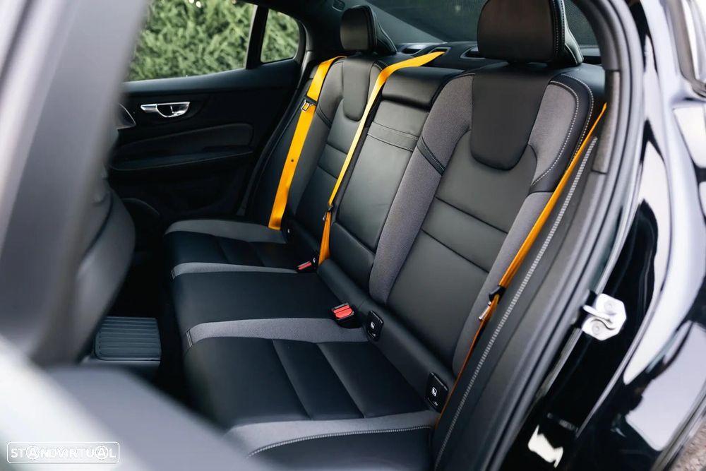 Volvo S60 2.0 T8 PHEV Polestar AWD - 41