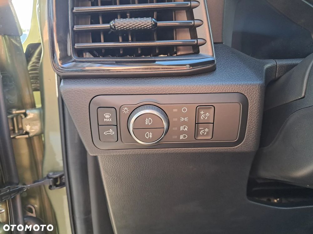 Volkswagen Amarok - 15