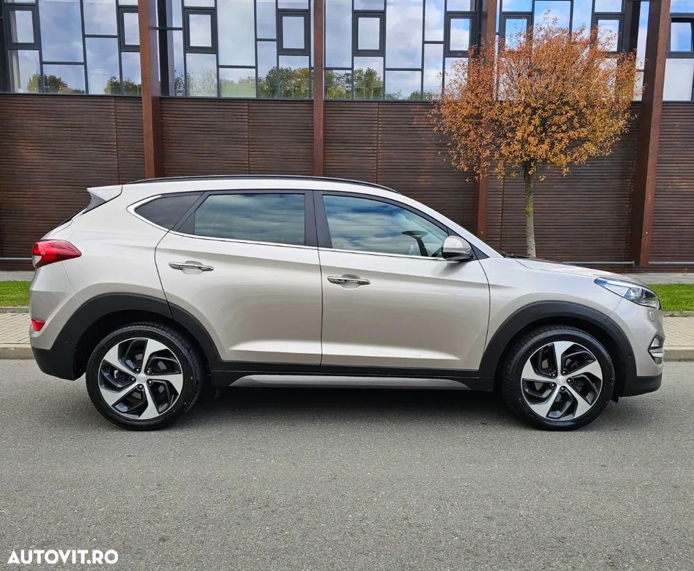 Hyundai Tucson 2.0 CRDI 4WD Automatik Premium - 4