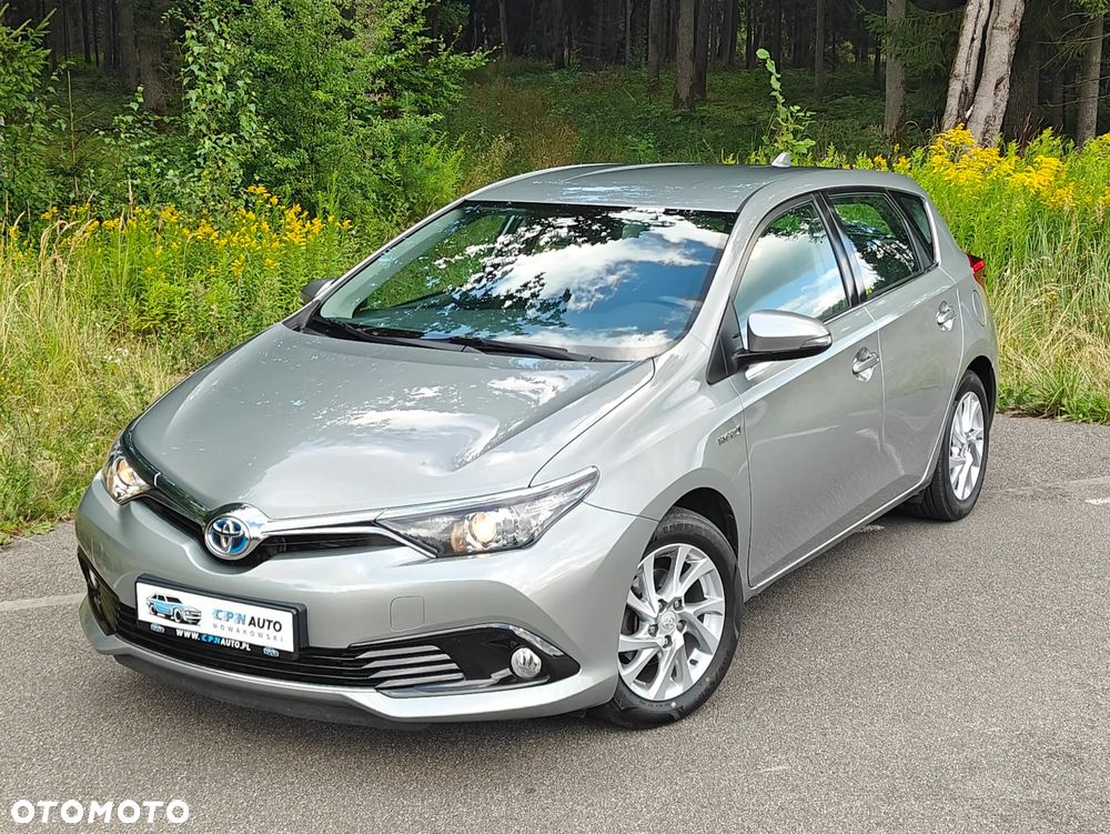 Toyota Auris - 1