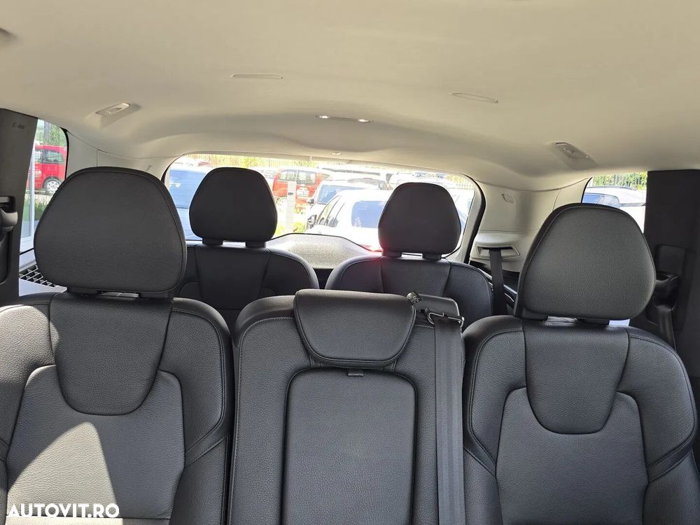 Volvo XC 90 B5 MHEV AWD 7 locuri Momentum Pro - 23