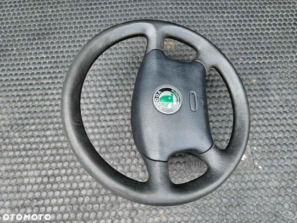 Kierownica 4 Ramienna 1J0419091AA 1U0880201A Czarna Air Bag Poduszka Skoda Octavia I 1 2001r VW Seat AUDI - 3