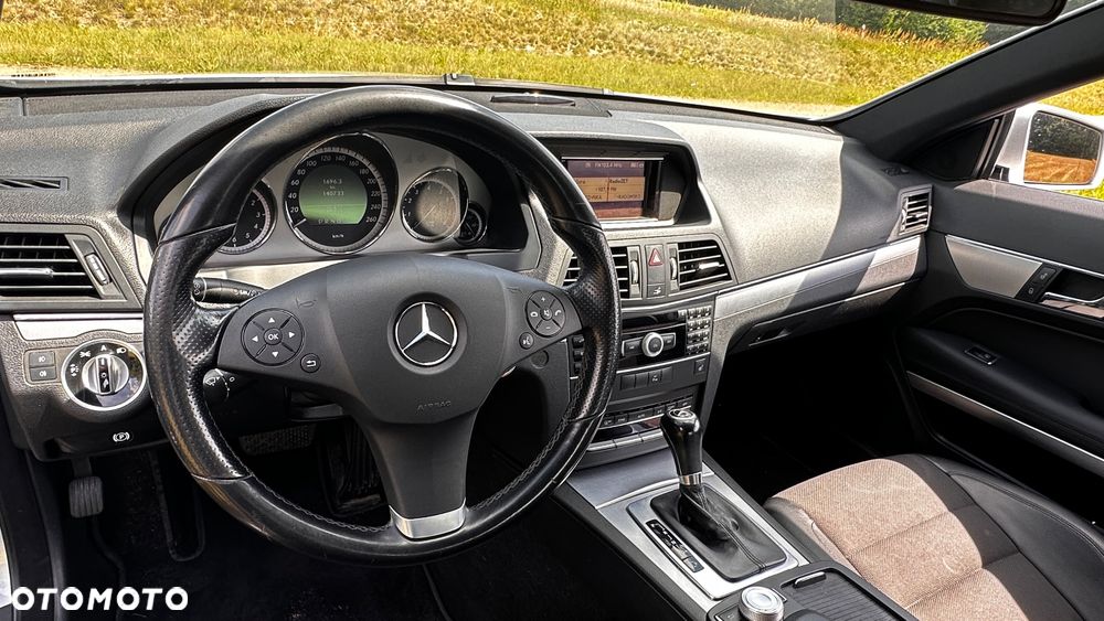 Mercedes-Benz Klasa E - 14