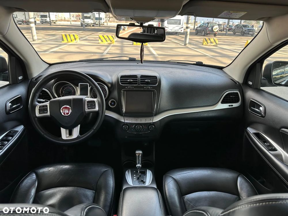 Fiat Freemont 2.0 Multijet 16V DPF Automatik Allrad Black Code - 18