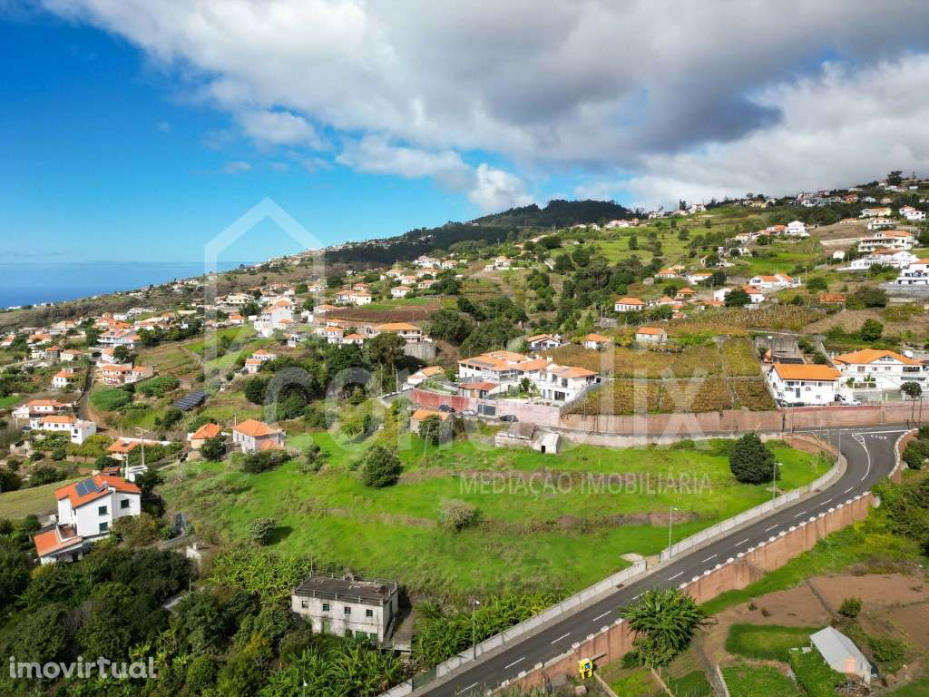 Oportunidade: Terreno de 6.172 m² com Potencial Turístico e Residen... - Grande imagem: 5/36