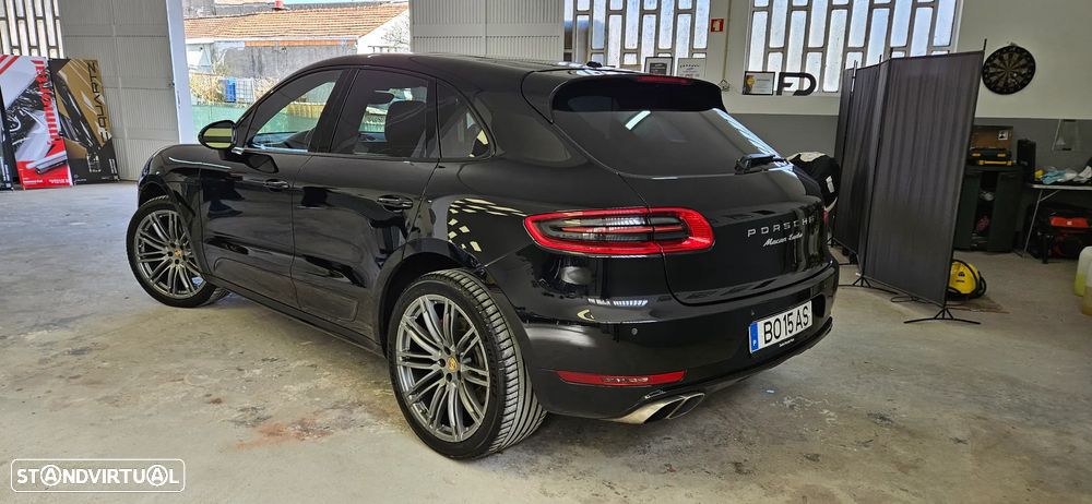 Porsche Macan Turbo PDK - 1
