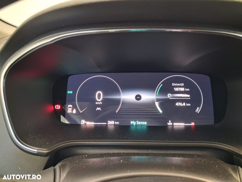 Renault Megane TCe 140 GPF Techno - 10