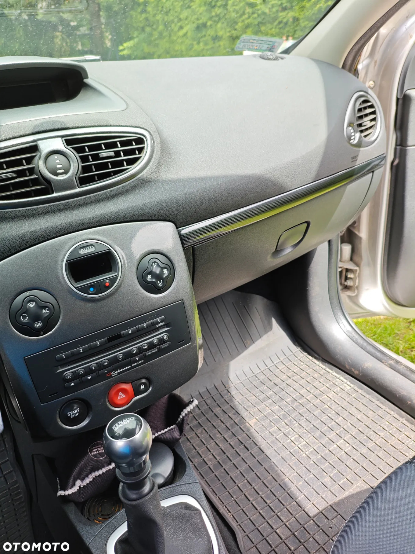 Renault Clio 2.0 16V Sport - 8