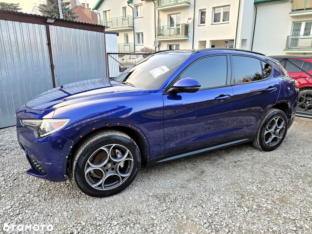 Alfa Romeo Stelvio 2.0 Turbo 16V AT8-Q4 Sprint - 8