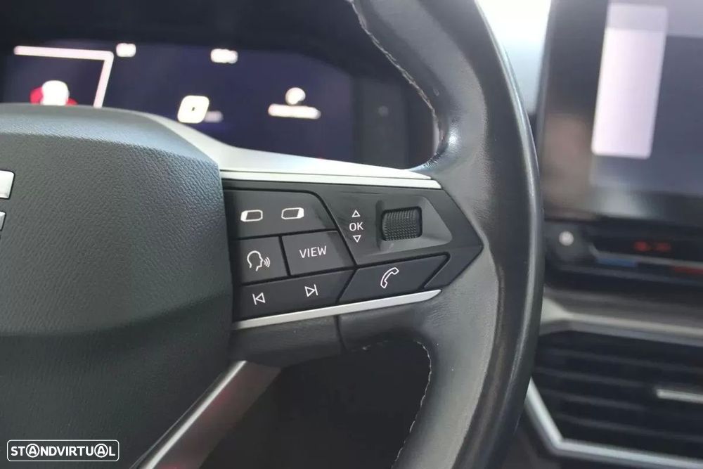 SEAT Leon 1.4 e-Hybrid Xcellence DSG - 23