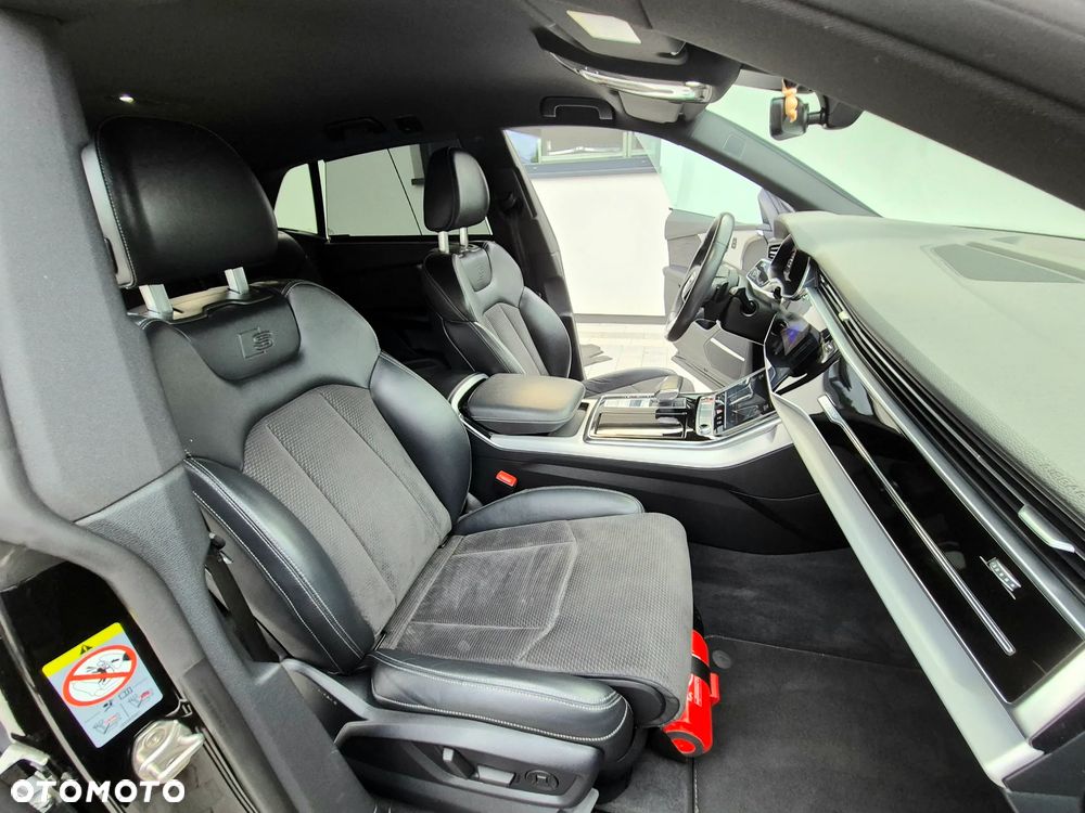 Audi SQ8 TFSI quattro tiptronic competition plus - 18