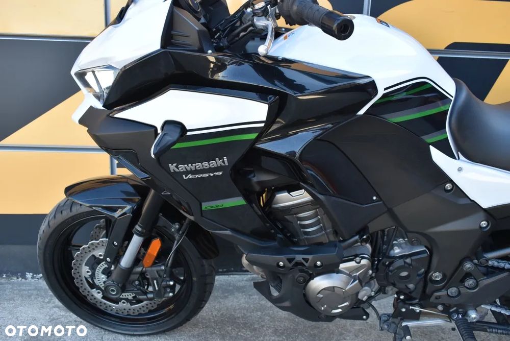 Kawasaki Versys 1000 - 10