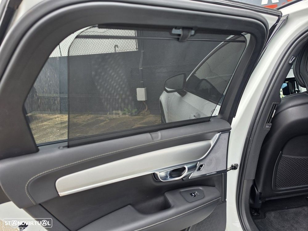 Volvo V90 2.0 T8 PHEV R-Design AWD - 15