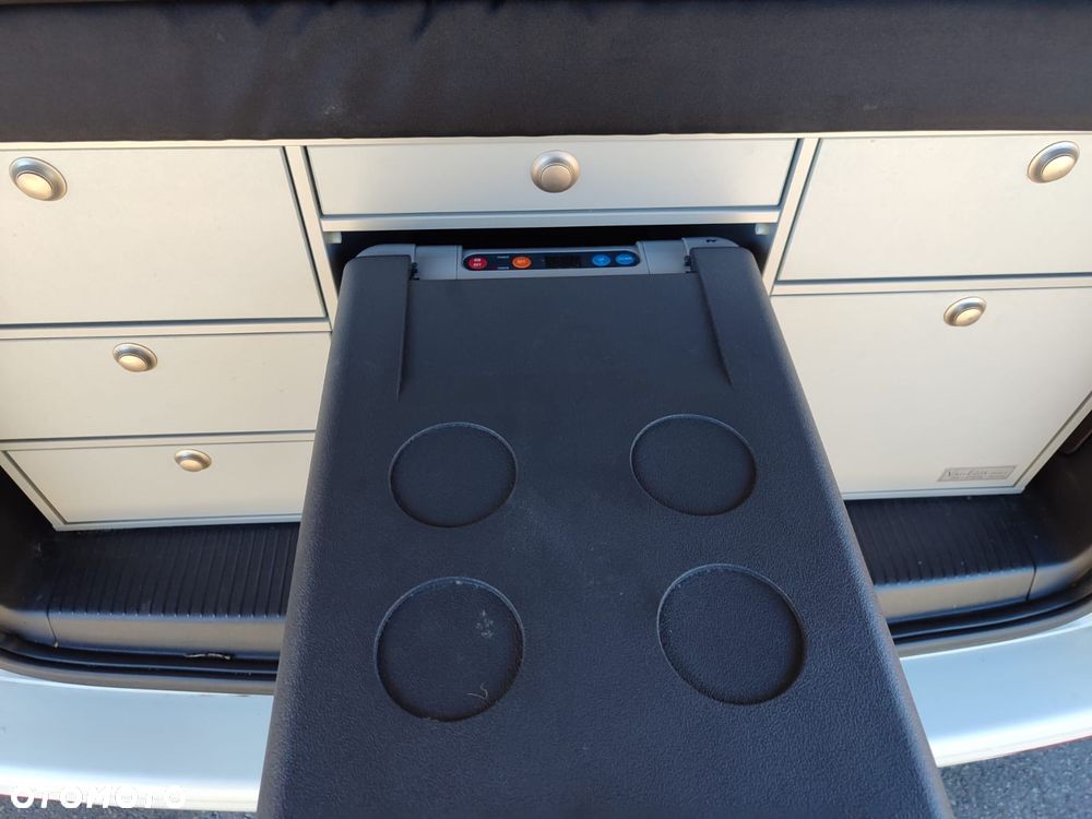 Volkswagen California - 21