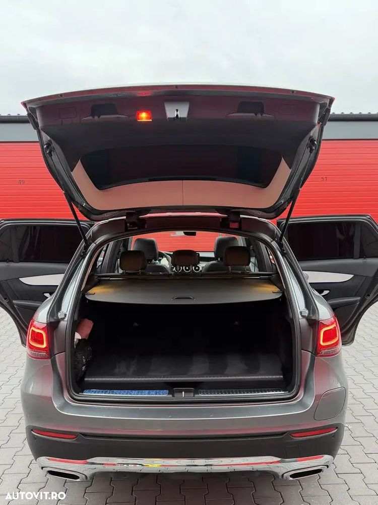 Mercedes-Benz GLC 300 4MATIC - 6