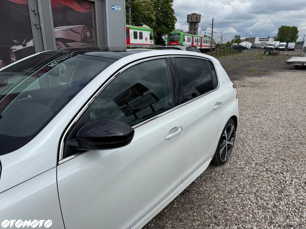 Peugeot 308 - 11