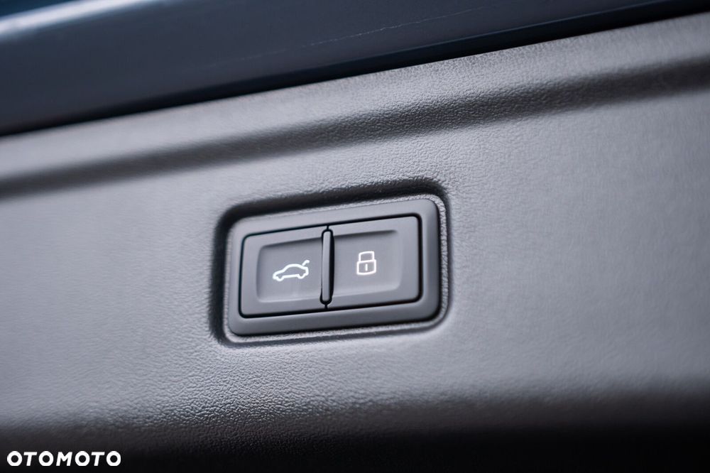 Audi A6 Avant e-tron 83kWh - 12