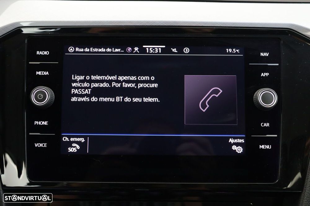 VW Passat Variant 2.0 TDi Business DSG - 19