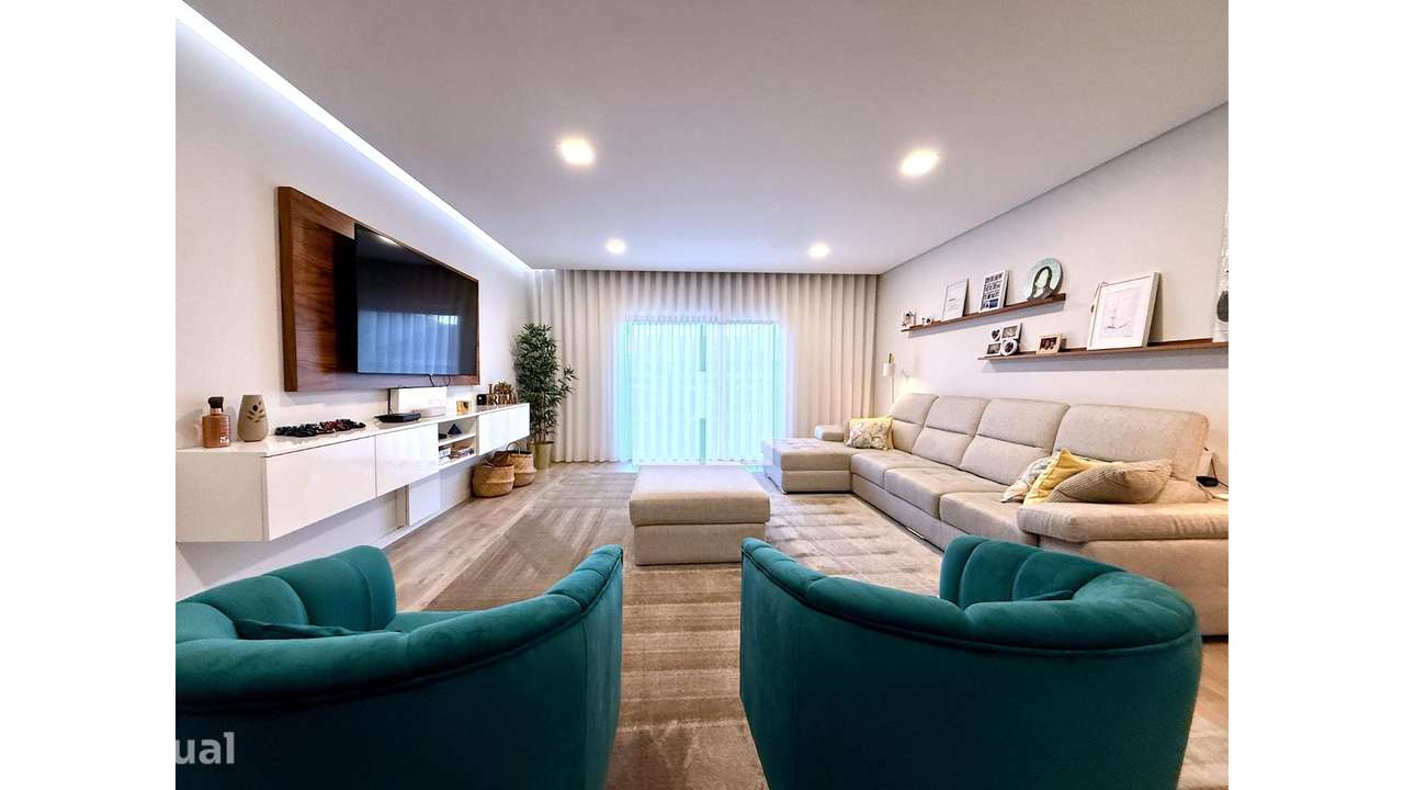 T4+1 Duplex Semi Novo - Grande imagem: 4/48