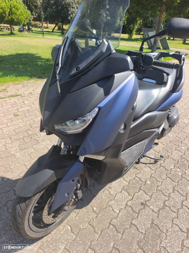 Yamaha X-Max 400 Abs - 11