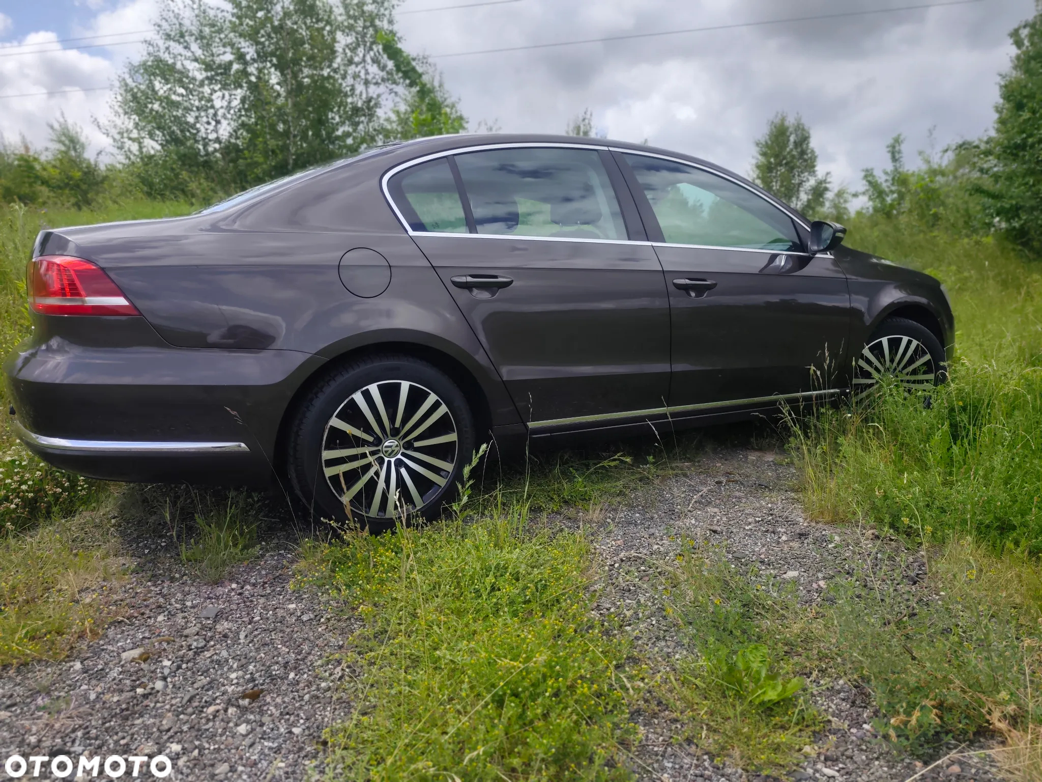 Volkswagen Passat 2.0 TDI Comfortline DSG - 9