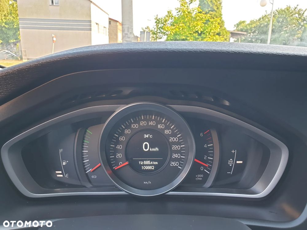 Volvo V40 Cross Country D2 Plus - 9