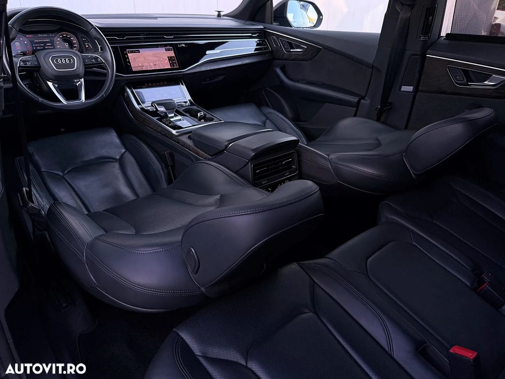Audi Q8 3.0 55 TFSI quattro Tiptronic MHEV - 18