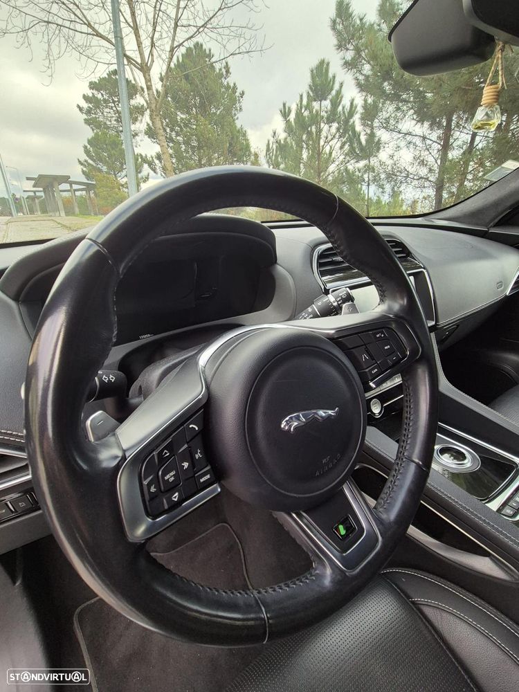Jaguar F-Pace 2.0 i4D R-Sport Aut. - 10